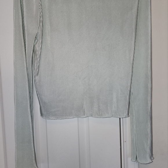 Forever 21 texture shirt - Picture 2 of 5